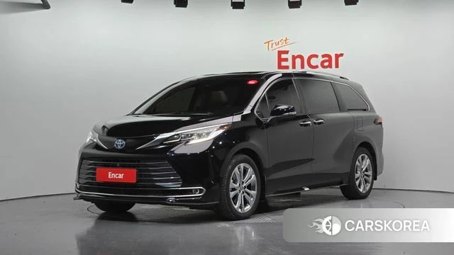 Toyota Sienna 4th Generation 2022 Черный из Кореи