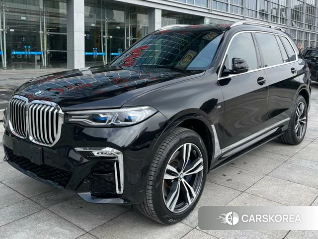 BMW X7 2021 Черный из Китая