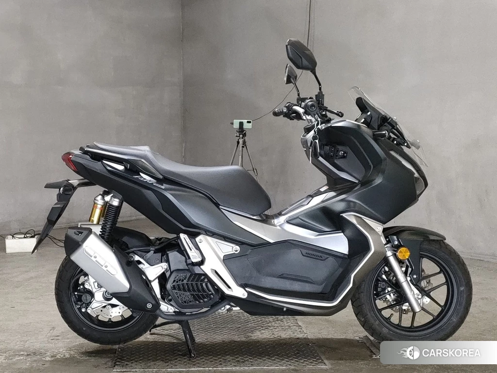 Проданный Honda ADV150 2019 из Японии, фото 2