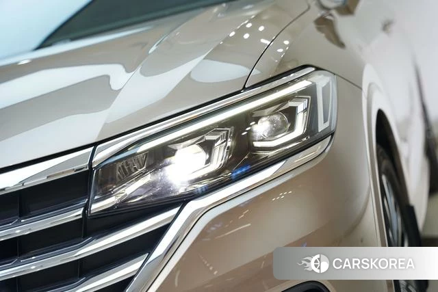 Volkswagen Weiran 2022 Шампань из Китая