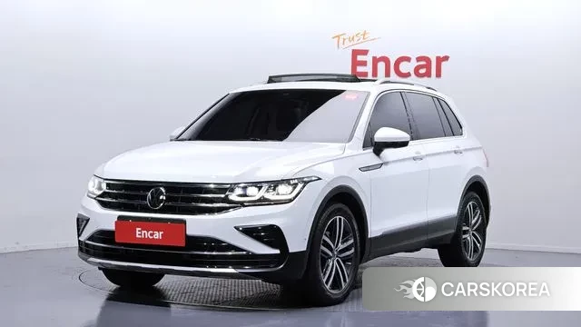 Volkswagen Tiguan second Generation 2022 Белый из Кореи