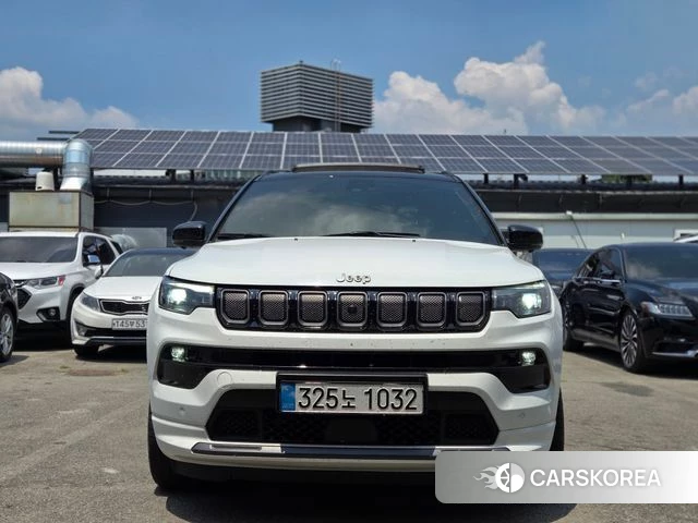 Jeep Compass 2nd Generation 2022 Белый из Кореи