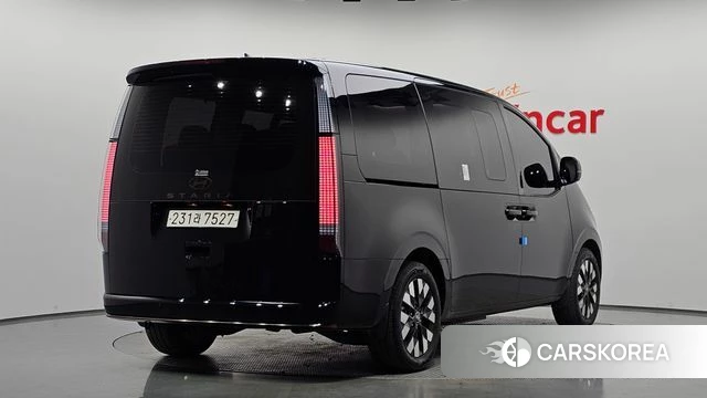 Hyundai Staria 2024 Черный из Кореи