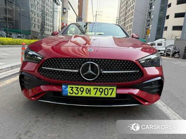 Mercedes-Benz CLE-Class C236 2025 Красный из Кореи