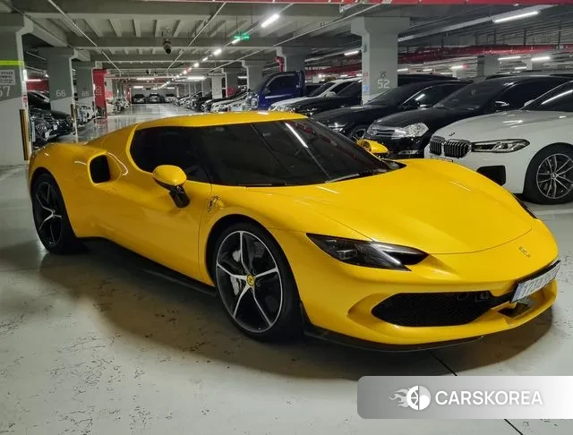 Ferrari 296 GTB 2023 Желтый из Кореи