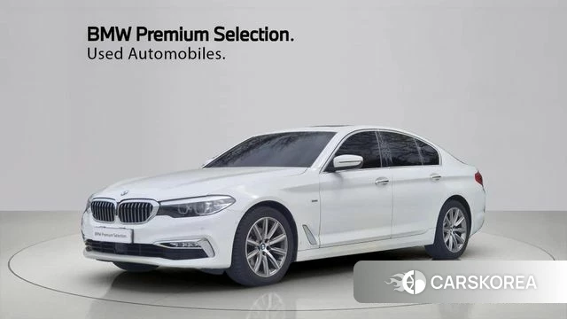 BMW 5 Series (G30) 2018 Белый из Кореи