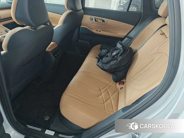 Geely Galaxy Galaxy Starship 7 EM-i 2025 Белый из Китая
