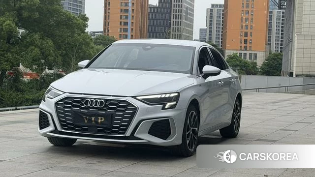 Audi A3 2021 Белый из Китая