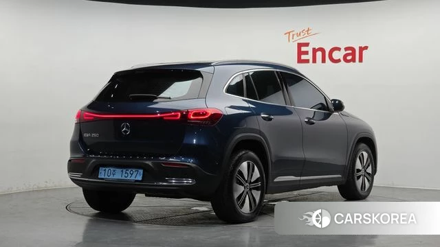 Mercedes-Benz EQA H243 2021 Синий из Кореи