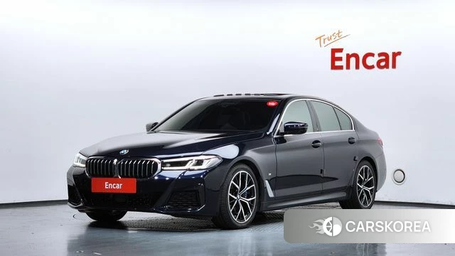 BMW 5 Series (G30) 2022 Черный из Кореи