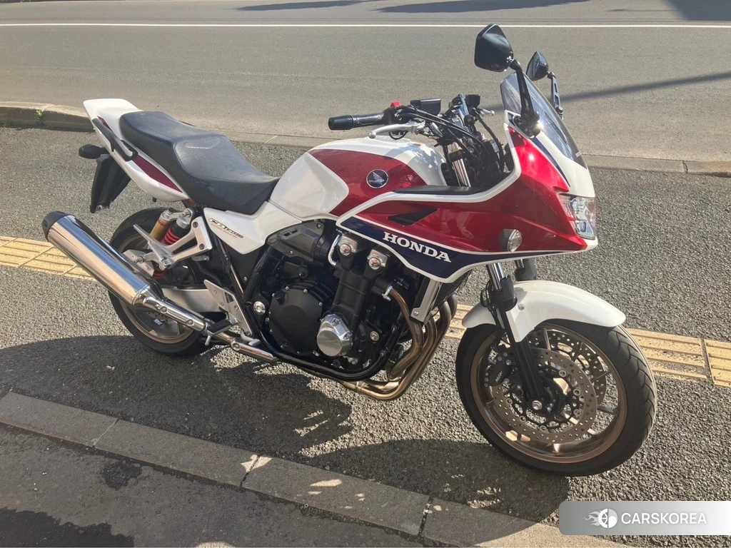 Проданный Honda CB1300SF BOLDOR ABS 2014 из Японии