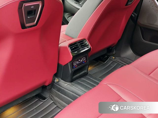 BMW i5 2025 Белый из Китая