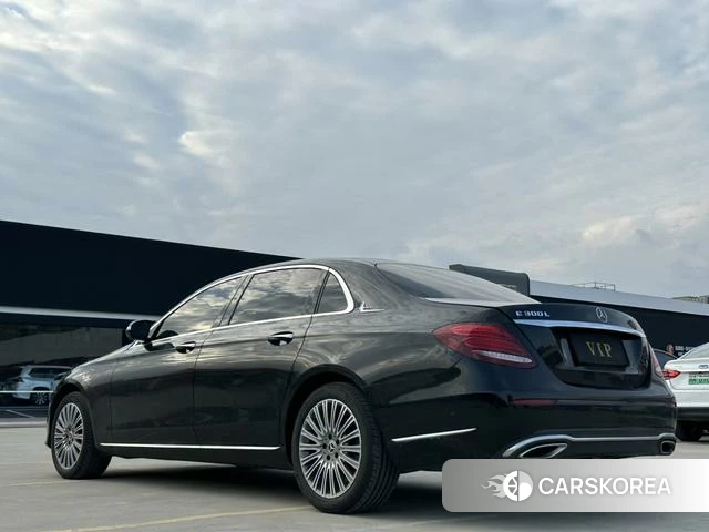 Mercedes-Benz E-class 2020 Черный из Китая