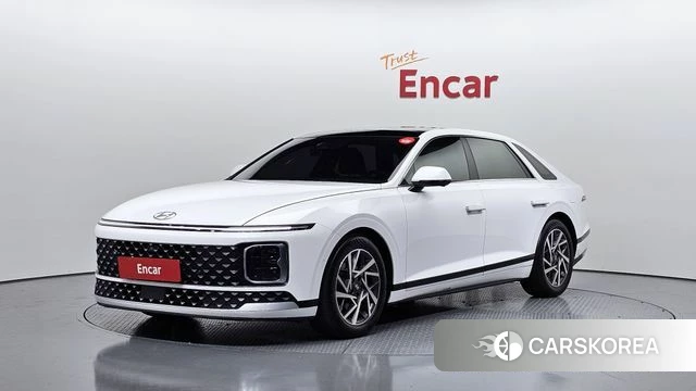 Hyundai Grandeur (GN7) 2023 Белый из Кореи