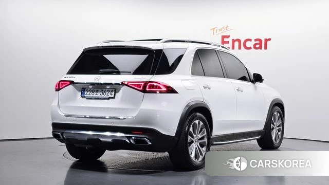 Mercedes-Benz GLE-Class W167 2023 Белый из Кореи