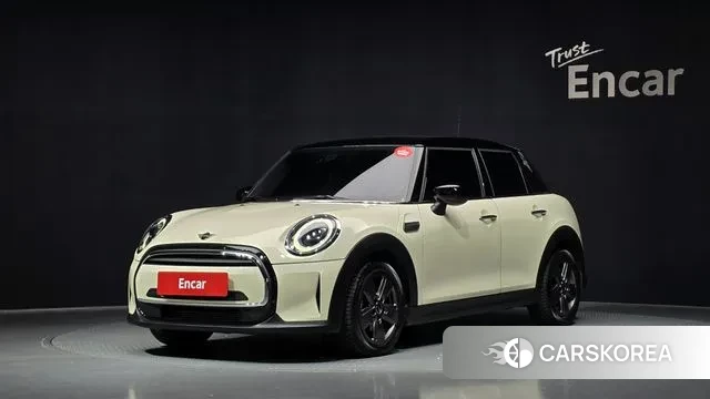 Mini Cooper 2022 Белый из Кореи