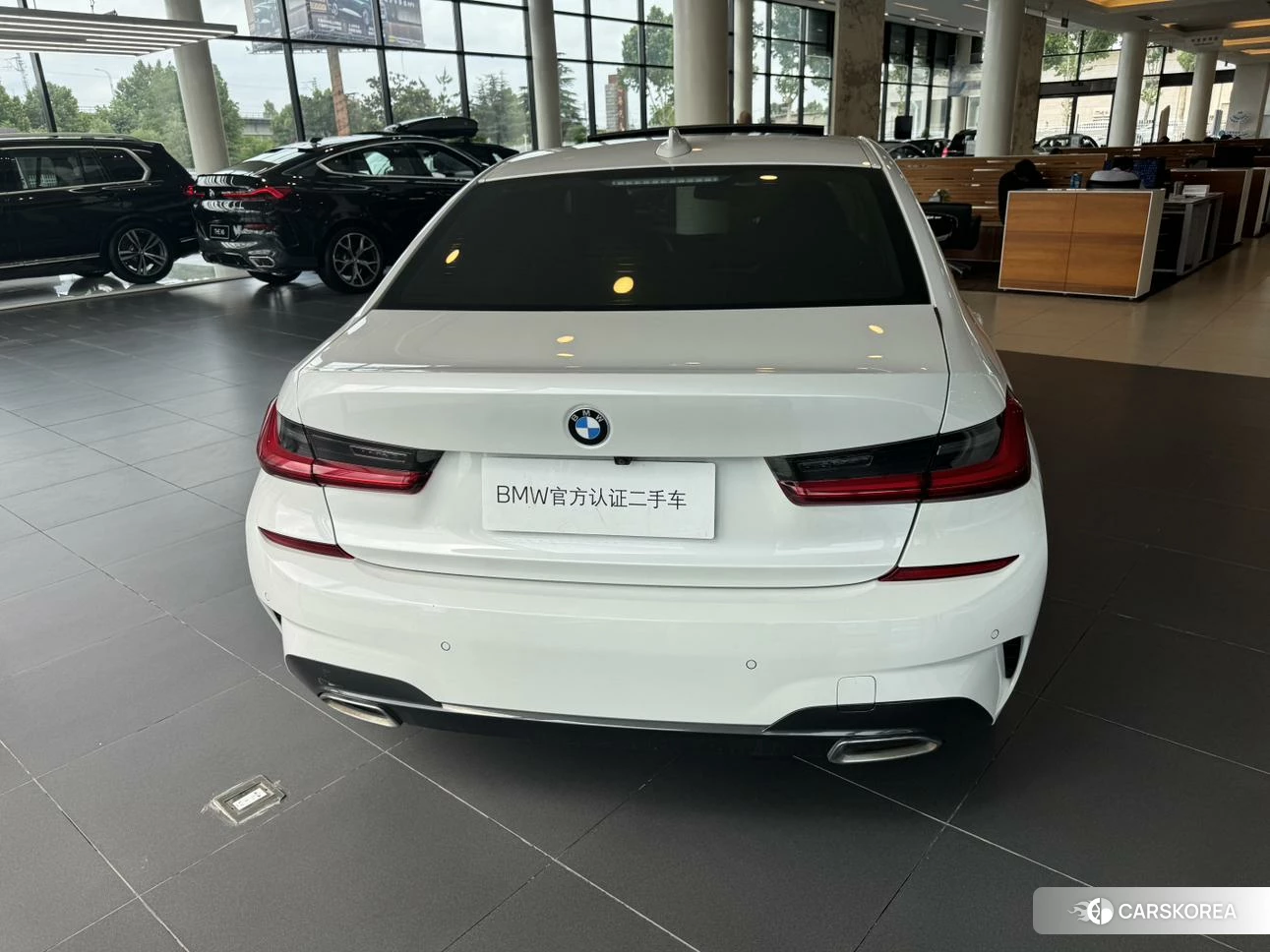 BMW 3 series 2020 Белый из Китая
