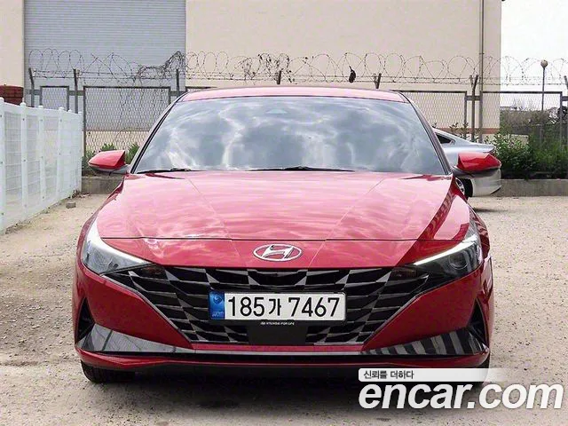 Hyundai Avante (CN7) 2021 Красный из Кореи