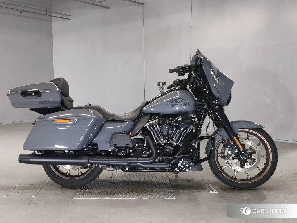 Проданный Harley-Davidson Street Glide ST FLHXST1920 2022 из Японии, фото 2