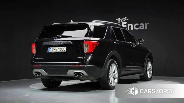 Ford Explorer 6th Generation 2022 Черный из Кореи
