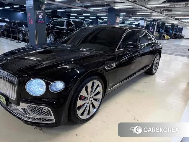 Bentley Flying Spur 3rd Generation 2020 Черный из Кореи