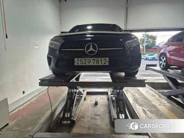 Mercedes-Benz A-Class W177 2019 Черный из Кореи