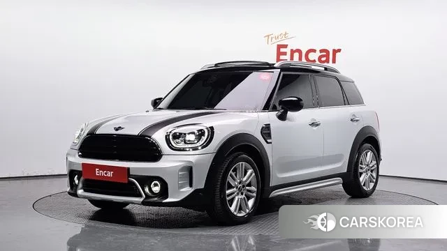 Mini Cooper Countryman 2021 Серебряный из Кореи