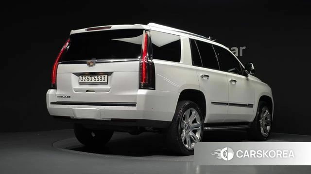 Cadillac Escalade 2020 Белый из Кореи