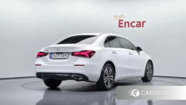 Mercedes-Benz A-Class W177 2022 Белый из Кореи