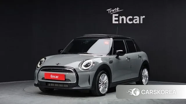 Mini Cooper 2021 Серебристо-серый из Кореи
