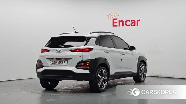 Hyundai Kona 2018 Белый из Кореи