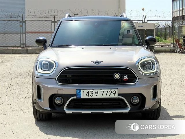 Mini Cooper Countryman 2021 Серебристо-серый из Кореи