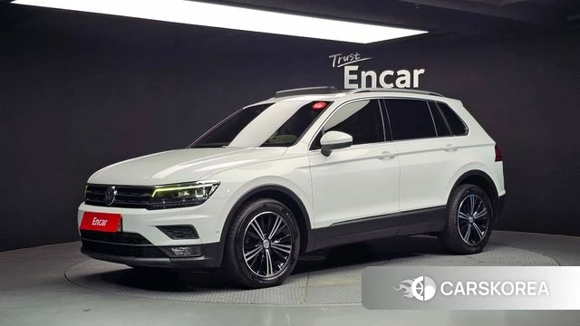 Volkswagen Tiguan second Generation 2018 Белый из Кореи