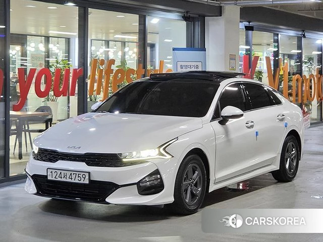 Kia K5 3rd generation 2022 Белый из Кореи