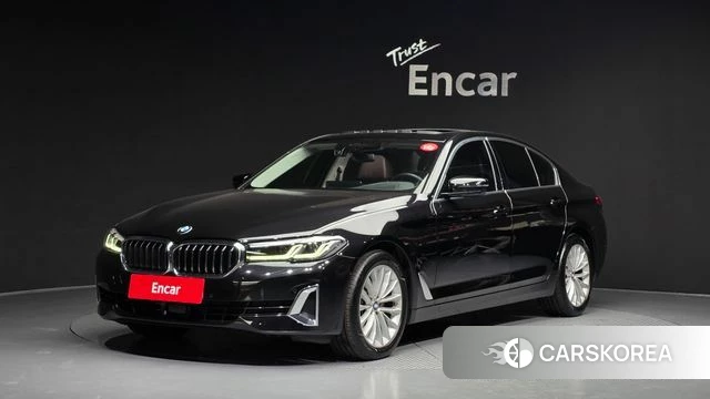 BMW 5 Series (G30) 2023 Черный из Кореи