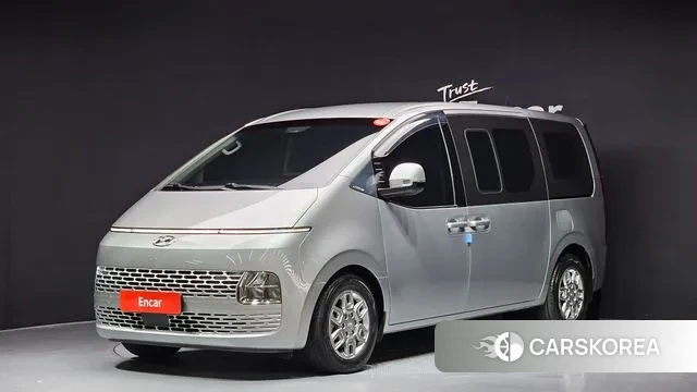 Hyundai Staria 2021 Серебряный из Кореи