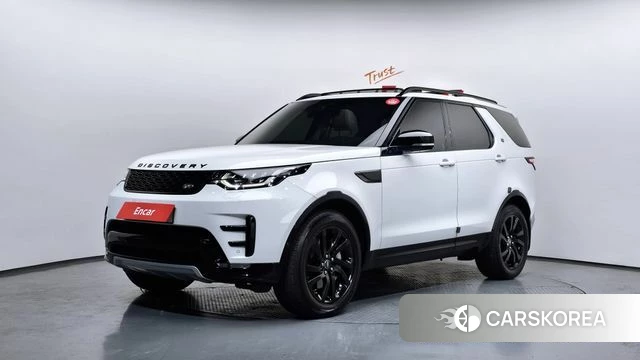 Land Rover Discovery 5 2020 Белый из Кореи