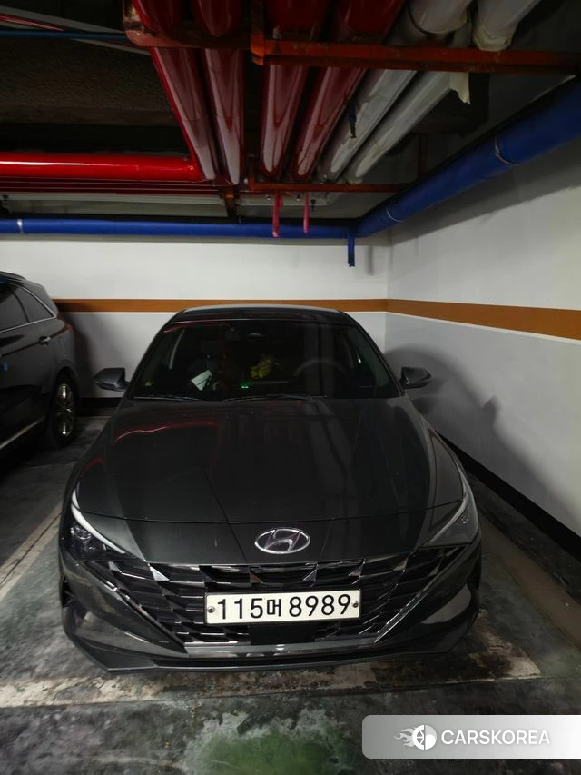 Hyundai Avante (CN7) 2021 Темно-зеленый из Кореи