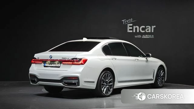 BMW 7 Series (G11) 2022 Белый из Кореи