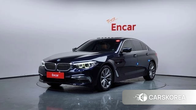 BMW 5 Series (G30) 2018 Синий из Кореи