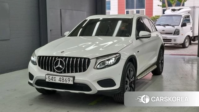 Mercedes-Benz GLC-Class X253 2018 Белый из Кореи