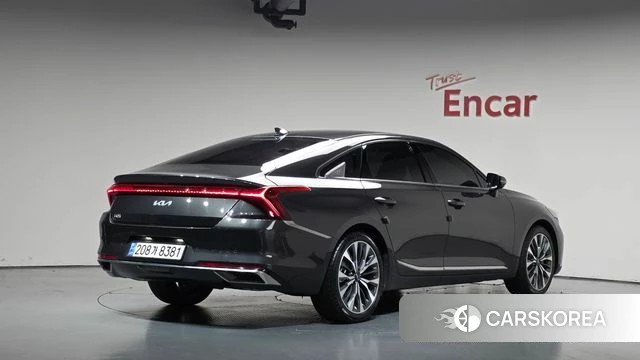 Kia K8 2023 Серый из Кореи