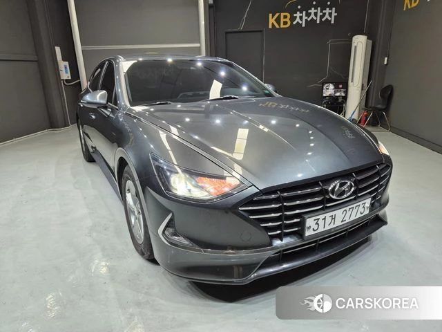 Hyundai Sonata (DN8) 2019 Серый из Кореи