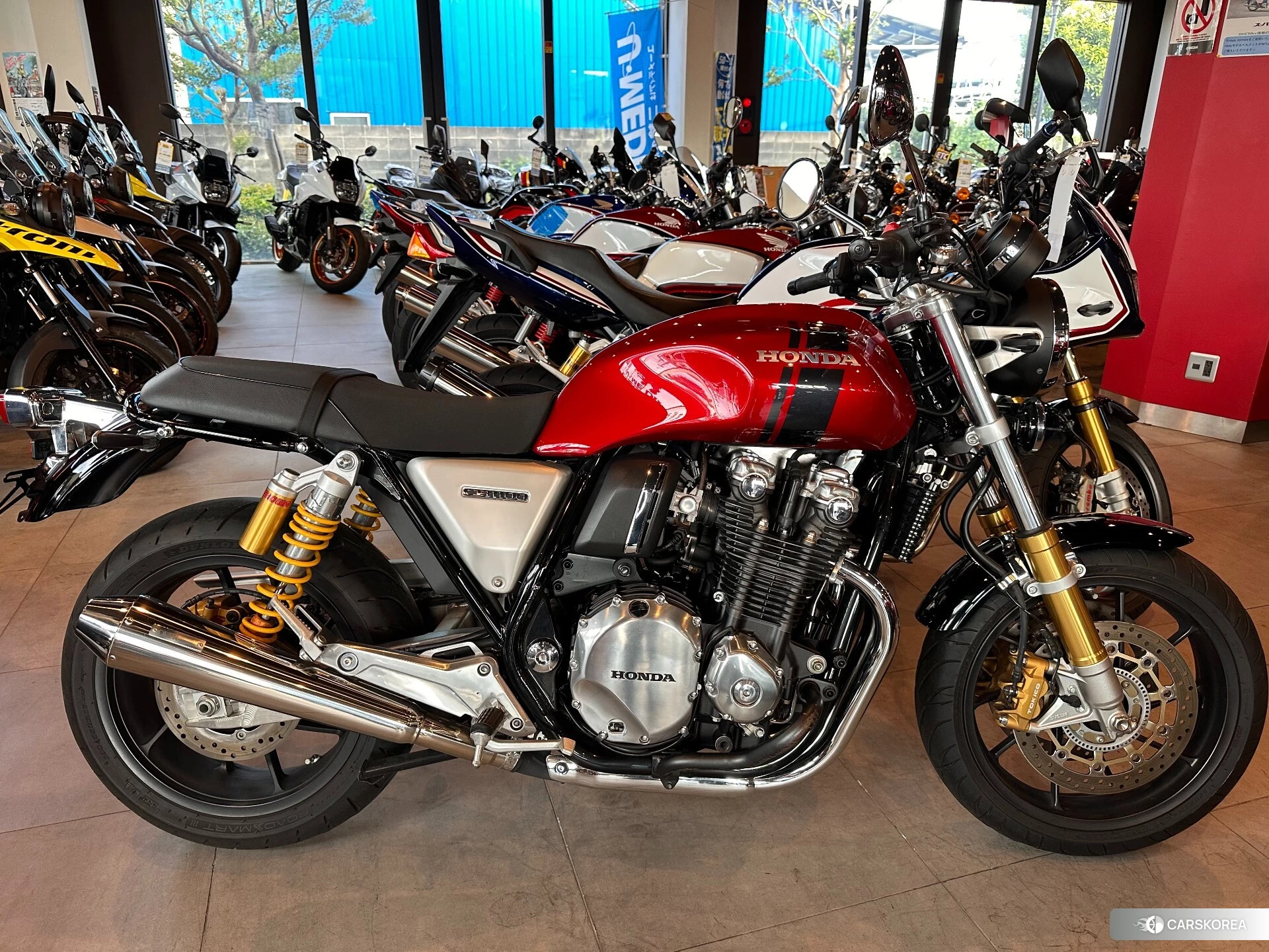 Проданный Honda CB1100RS 2017 из Японии