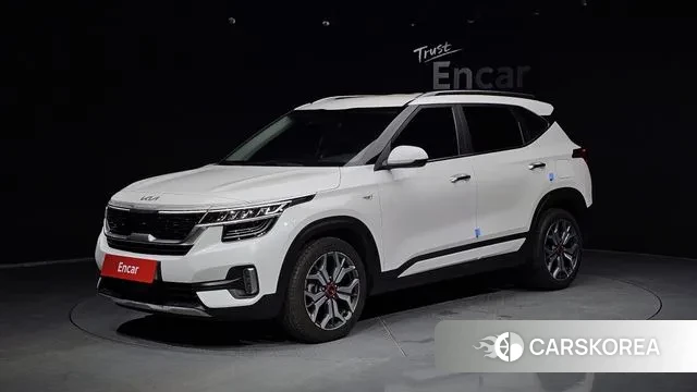 Kia Seltos 2022 Белый из Кореи
