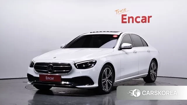 Mercedes-Benz E-Class W213 2020 Белый из Кореи