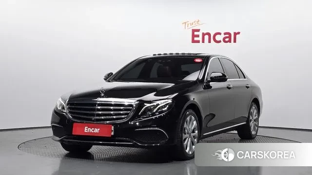 Mercedes-Benz E-Class W213 2018 Черный из Кореи