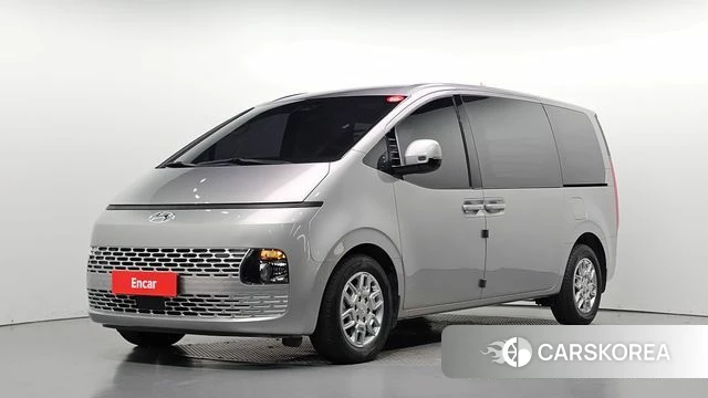 Hyundai Staria 2021 Серебряный из Кореи