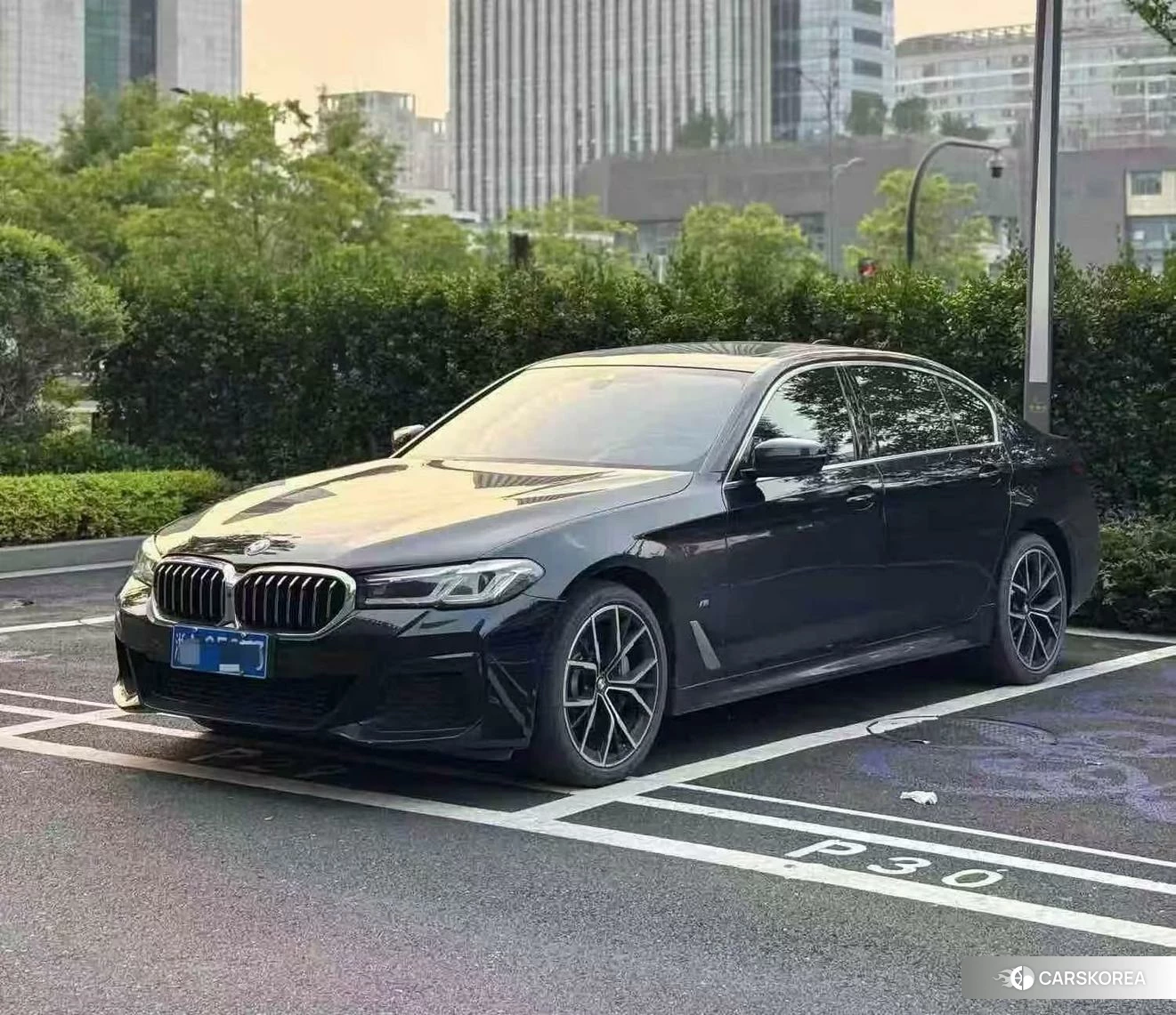 BMW 5 series 2021 Черный из Китая