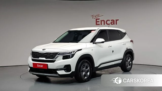 Kia Seltos 2021 Белый из Кореи